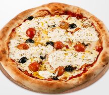 Пицца со страчателлой