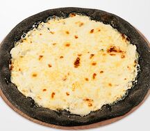 Пицца Четыре сыра Блэк