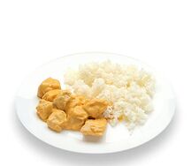 Куриное карри с рисом отварным