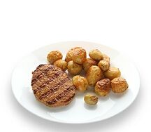 Бифштекс с картофелем