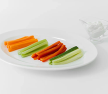 Овощные палочки с соусом