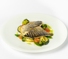 Дорадо с овощами