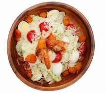 Салат Цезарь с креветками