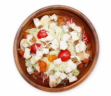 Салат Цезарь с курицей