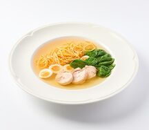 Легкий куриный суп с домашней пастой