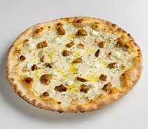 Пицца с трюфельным кремом и белыми грибами