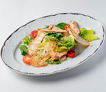 Салат цезарь с курицей