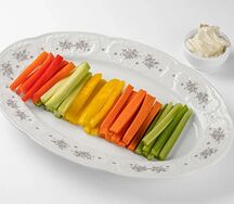 Овощные палочки со сливочным сыром