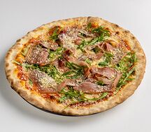 Пицца с пармой и шампиньонами