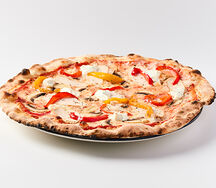 Пицца с куриным филе и шампьонами