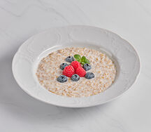 Каша овсяная на миндальном молоке