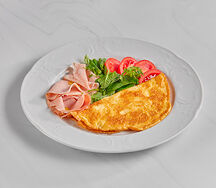 Омлет с мортаделлой и томатами