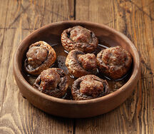 Грибы с мясом на кеце