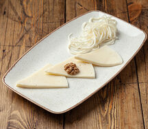 Сыр сулугуни молочный