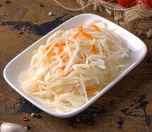 Квашеная капуста с морковью
