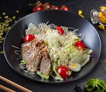 Цезарь с курицей
