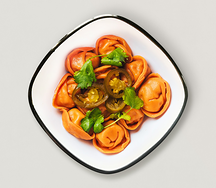 Большие мясные пельмени