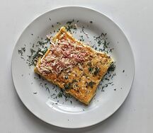 Омлет с ветчиной и сыром