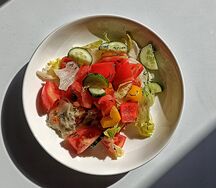Салат из садовых овощей