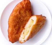 Пирожок жареный с картошкой