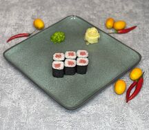 Ролл с тунцом