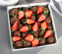 Клубника в шоколаде Классика экстра М