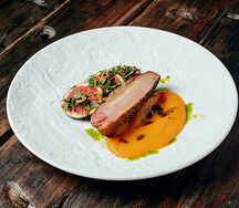 Утиная грудка с инжиром