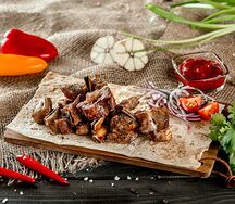 Шашлык из ребрышек ягненка