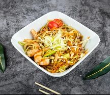 Вок с креветками