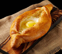 Хачапури по-аджарски