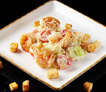 Салат Цезарь с креветками