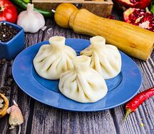 Хинкали с говядиной и свининой