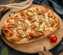 Пицца с креветками