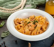 Феттуччине с креветками