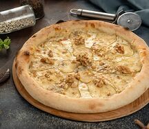 Пицца Груша-горгонзола