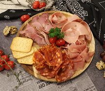 Итальянская мясная тарелка