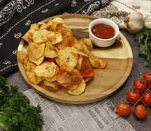 Картофельные чипсы собственного производства