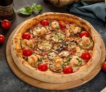 Пицца с креветками