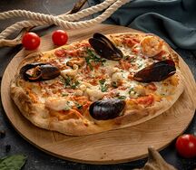 Пицца с морепродуктами