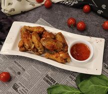 Куриные крылышки Буффало с кисло-сладким соусом