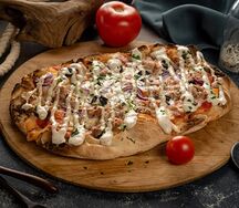 Пицца с тунцом