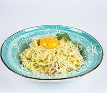 Карбонара с беконом