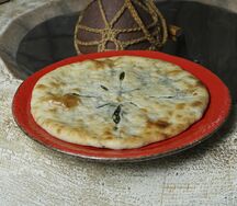 Хачапури со шпинатом и сыром
