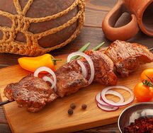 Шашлык из cвинoй шейки