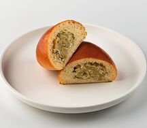 Пирожок с капустой
