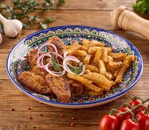 Картофель фри с курицей