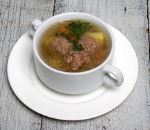 Суп с фрикадельками
