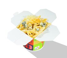 Паста с курицей в дор блю