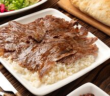 Рис уста с мясом