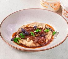 Щёчки телёнка с трюфельным пюре